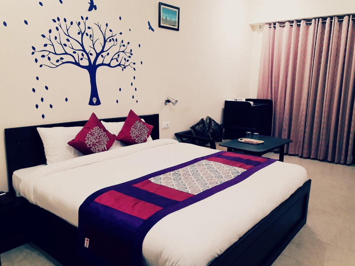 Hotel Avlokan - Near Kainchi Dham Mandir Bhowali Ngoại thất bức ảnh